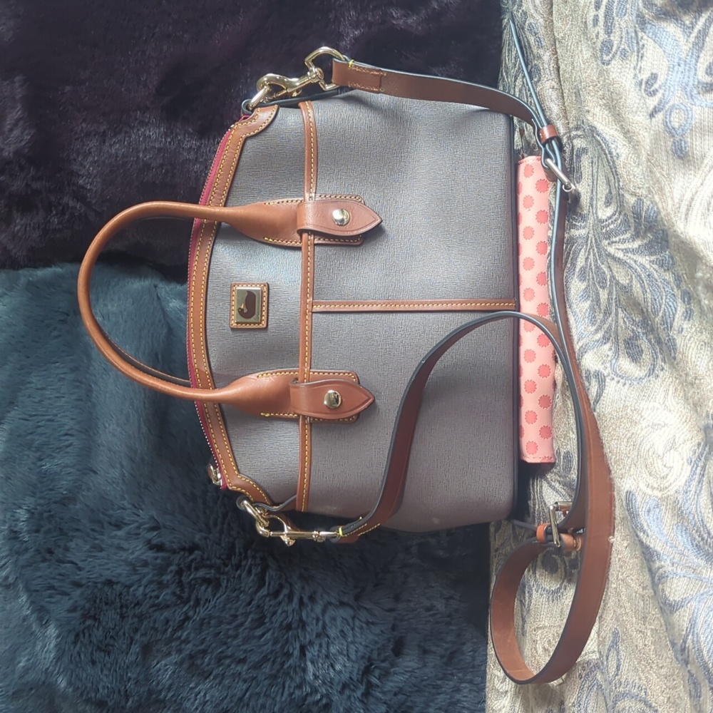 Dooney & Bourke Satchel/Crossbody